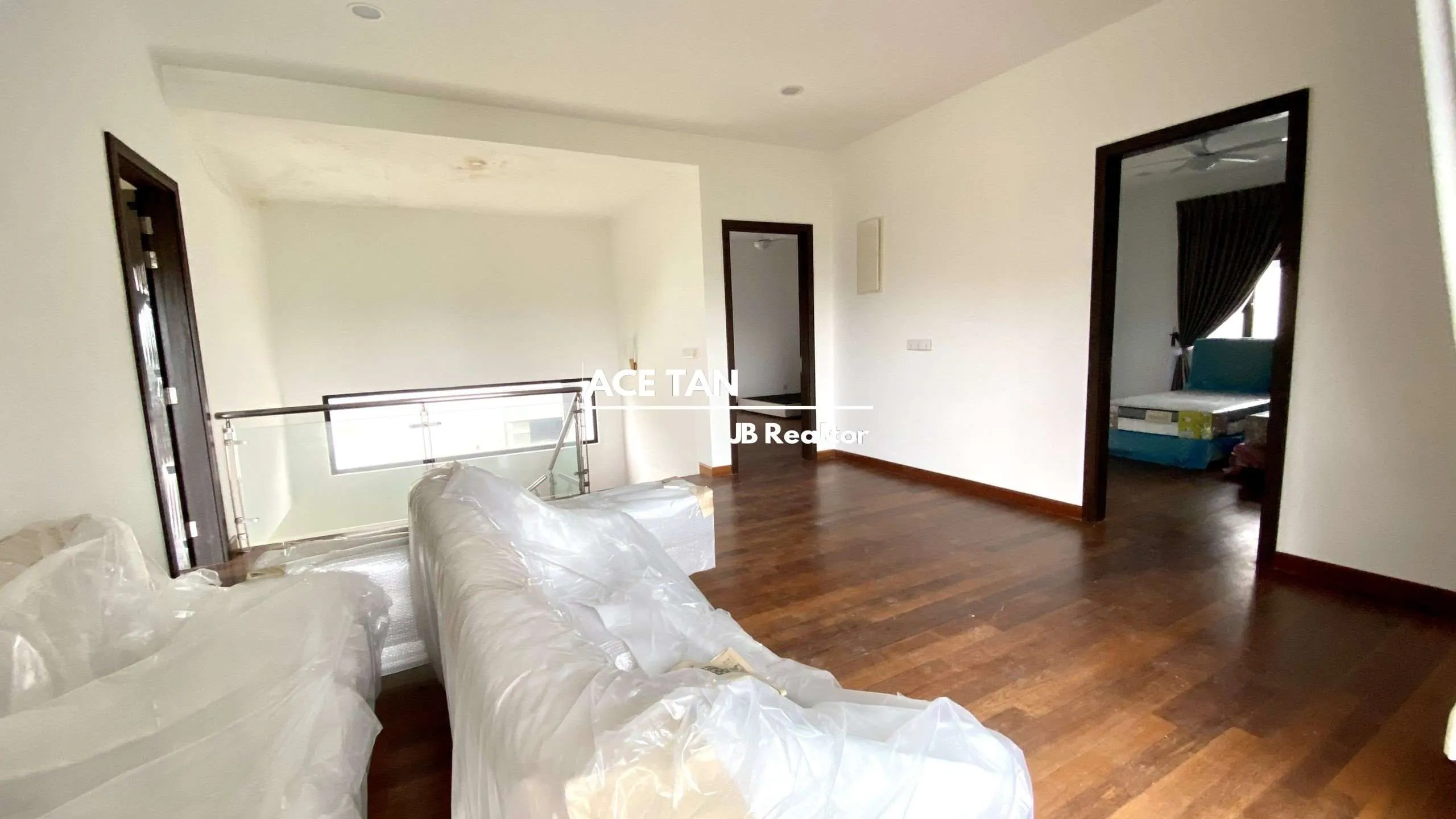 The Hill, Horizon Hills