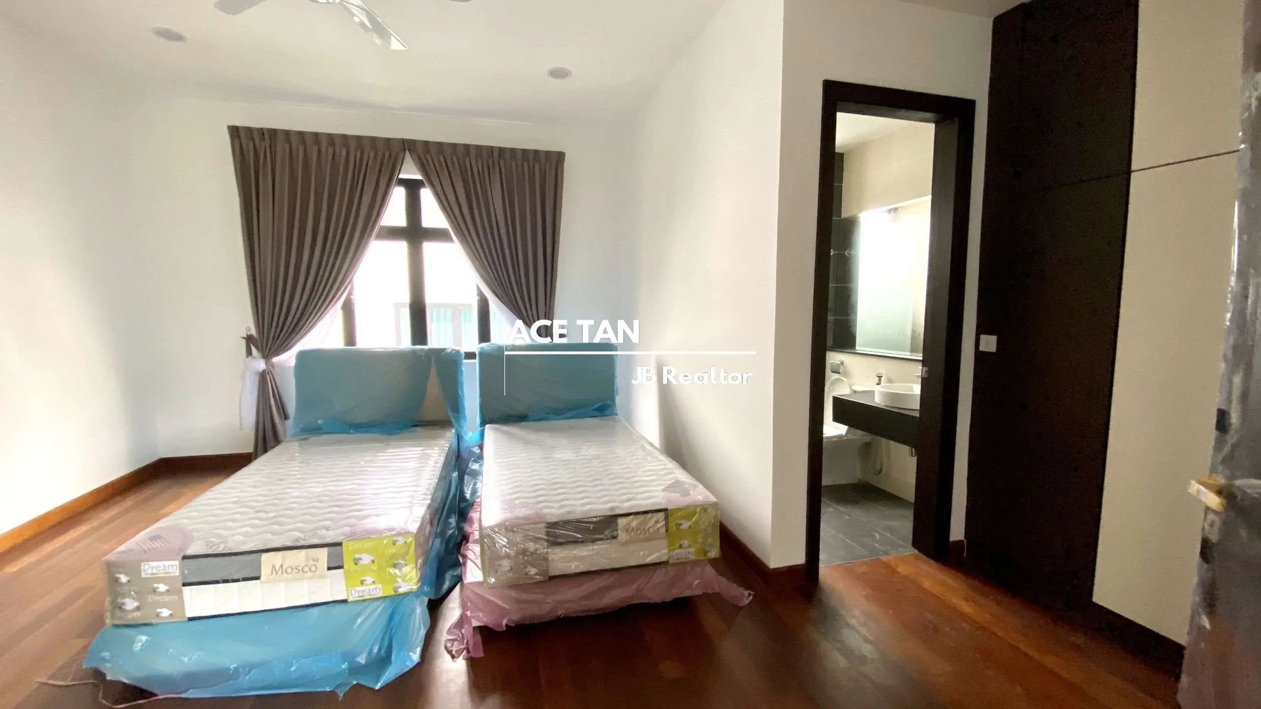 The Hill, Horizon Hills