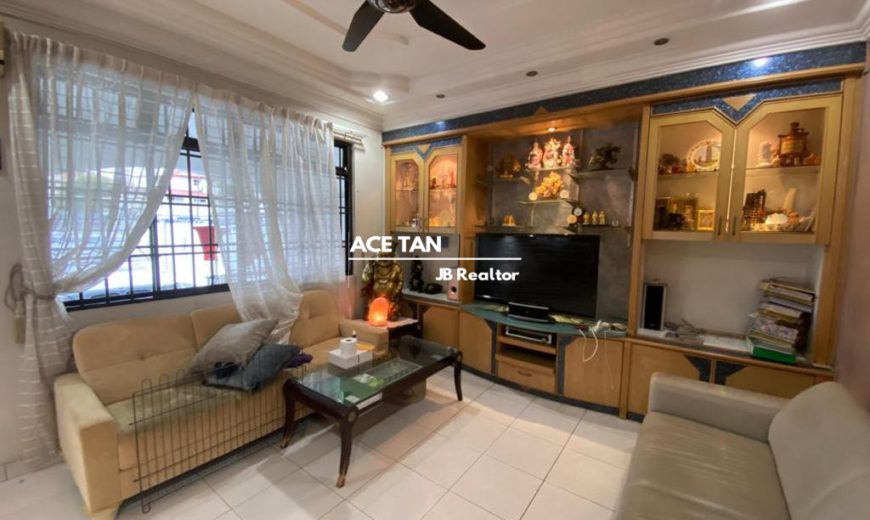 Taman Molek, Big Terrace House Taman Molek, Big Terrace House