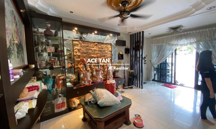 Taman Molek, Big Terrace House Taman Molek, Big Terrace House