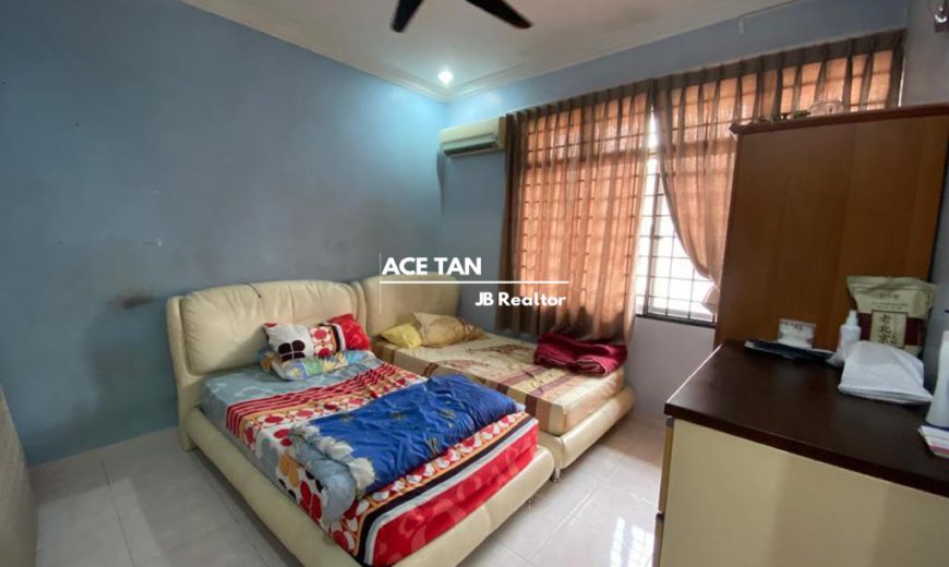 Taman Molek, Big Terrace House Taman Molek, Big Terrace House