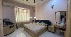 Taman Molek, Big Terrace House Taman Molek, Big Terrace House