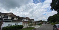 Taman Molek, Big Terrace House Taman Molek, Big Terrace House