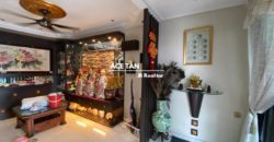 Taman Molek, Big Terrace House Taman Molek, Big Terrace House