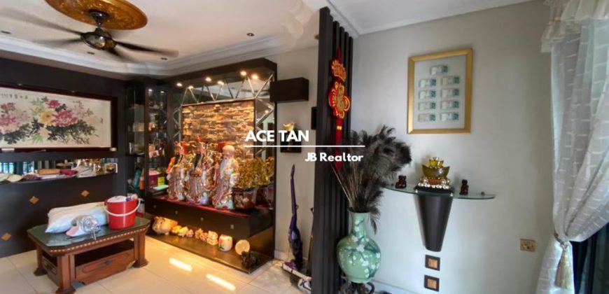 Taman Molek, Big Terrace House Taman Molek, Big Terrace House