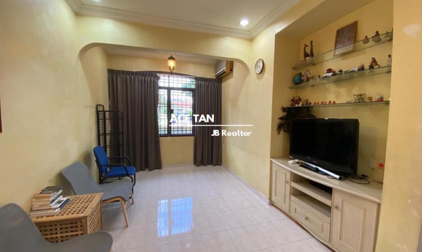 Taman Molek, Big Terrace House Taman Molek, Big Terrace House