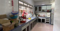 Taman Molek, Big Terrace House Taman Molek, Big Terrace House