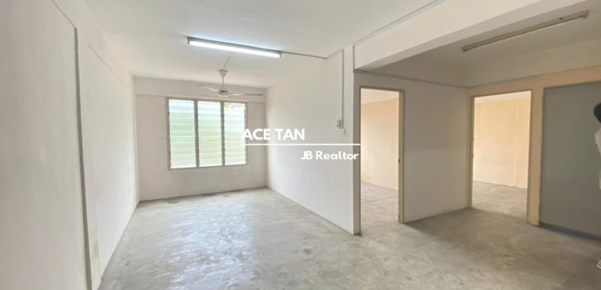 Sri Lanang Flat, Desa Tebrau Sri Lanang Flat, Desa Tebrau