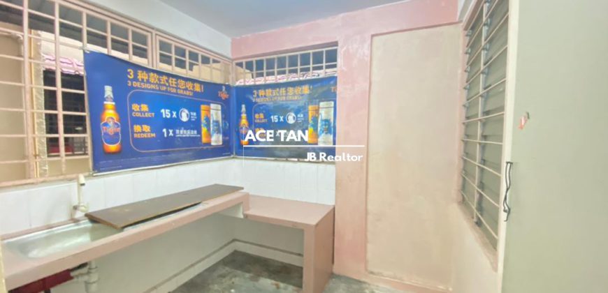 Sri Lanang Flat, Desa Tebrau Sri Lanang Flat, Desa Tebrau