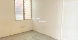 Sri Lanang Flat, Desa Tebrau Sri Lanang Flat, Desa Tebrau