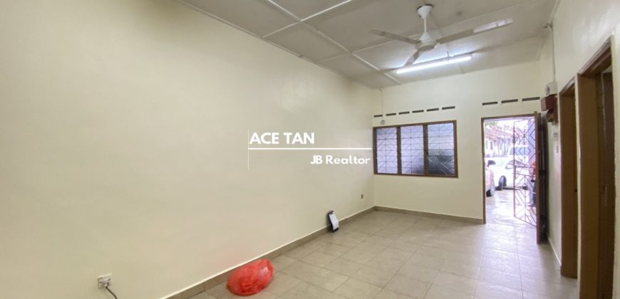 Jalan Anggerik, Taman Johor Jaya