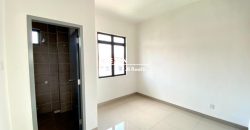 Taman Rinting (24 x 100) Long Car Park Taman Rinting (24 x 100) Long Car Park