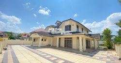 Taman Bukit Rinting (2 Storey Bungalow) Land Area : 8,844 sqft Taman Bukit Rinting (2 Storey Bungalow) Land Area : 8,844 sqft