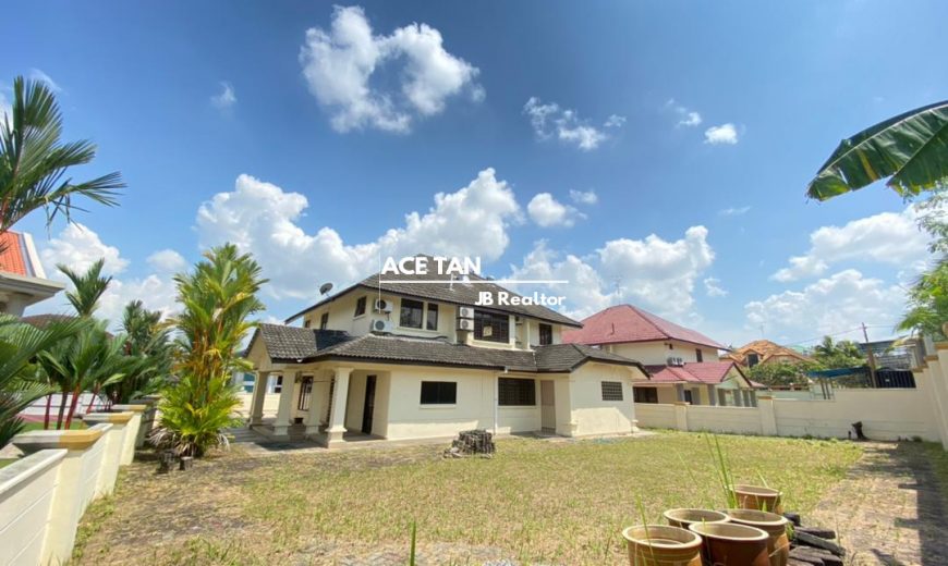 Taman Bukit Rinting (2 Storey Bungalow) Land Area : 8,844 sqft Taman Bukit Rinting (2 Storey Bungalow) Land Area : 8,844 sqft