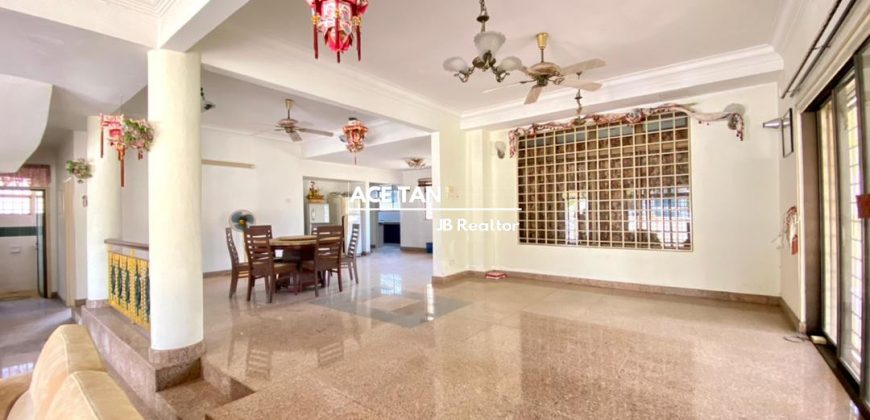 Taman Bukit Rinting (2 Storey Bungalow) Land Area : 8,844 sqft Taman Bukit Rinting (2 Storey Bungalow) Land Area : 8,844 sqft