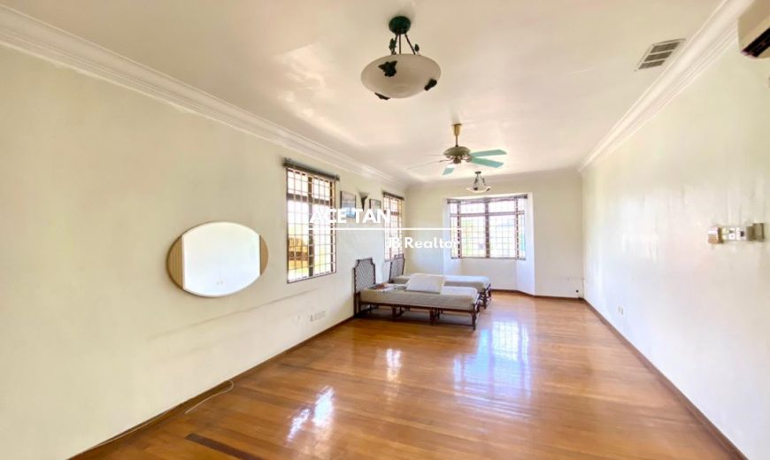 Taman Bukit Rinting (2 Storey Bungalow) Land Area : 8,844 sqft Taman Bukit Rinting (2 Storey Bungalow) Land Area : 8,844 sqft