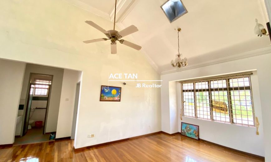 Taman Bukit Rinting (2 Storey Bungalow) Land Area : 8,844 sqft Taman Bukit Rinting (2 Storey Bungalow) Land Area : 8,844 sqft