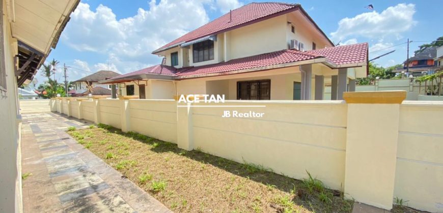Taman Bukit Rinting (2 Storey Bungalow) Land Area : 8,844 sqft Taman Bukit Rinting (2 Storey Bungalow) Land Area : 8,844 sqft