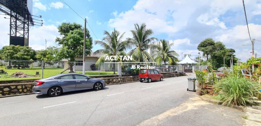 Taman Perling – 1.5 Storey Corner Lot – SALE Taman Perling – 1.5 Storey Corner Lot – SALE