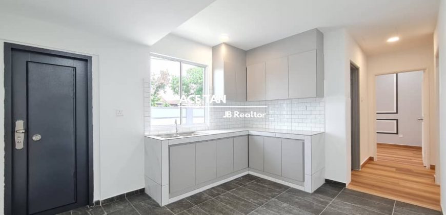 Taman Perling – 1.5 Storey Corner Lot – SALE Taman Perling – 1.5 Storey Corner Lot – SALE