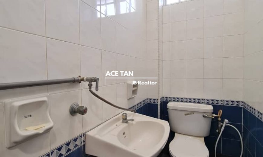 Taman Perling – 1.5 Storey Corner Lot – SALE Taman Perling – 1.5 Storey Corner Lot – SALE