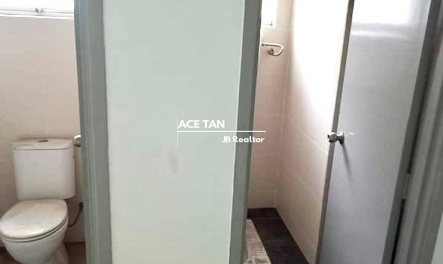 Danga Utama – 3.5 Storey Shop Lot – SALE Danga Utama – 3.5 Storey Shop Lot – SALE