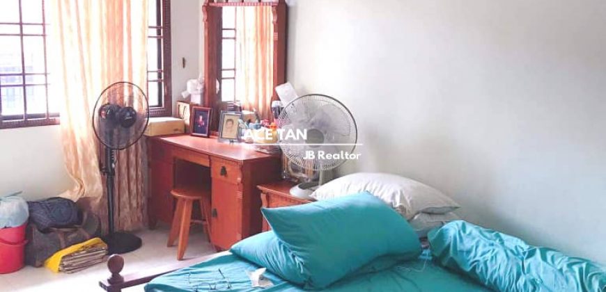 Mutiara Emas 2 , Austin – 2 Storey Terrace House – SALE