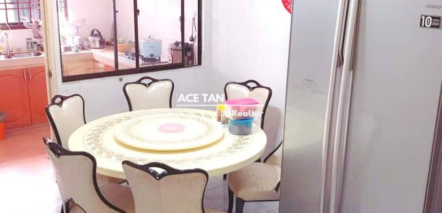 Mutiara Emas 2 , Austin – 2 Storey Terrace House – SALE