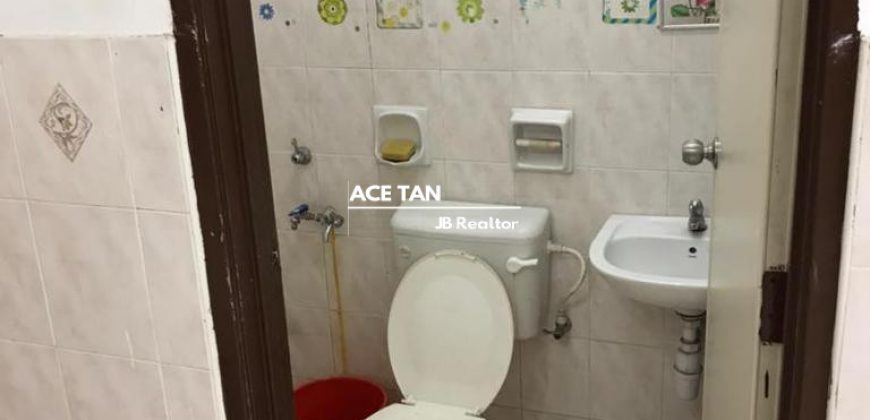 Taman Sri Pulai Perdana – 2 Storey Terrace – SALE Taman Sri Pulai Perdana – 2 Storey Terrace – SALE