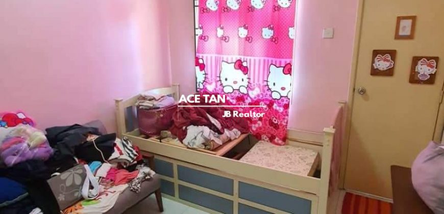 Taman Sri Pulai Perdana – 2 Storey Terrace – SALE