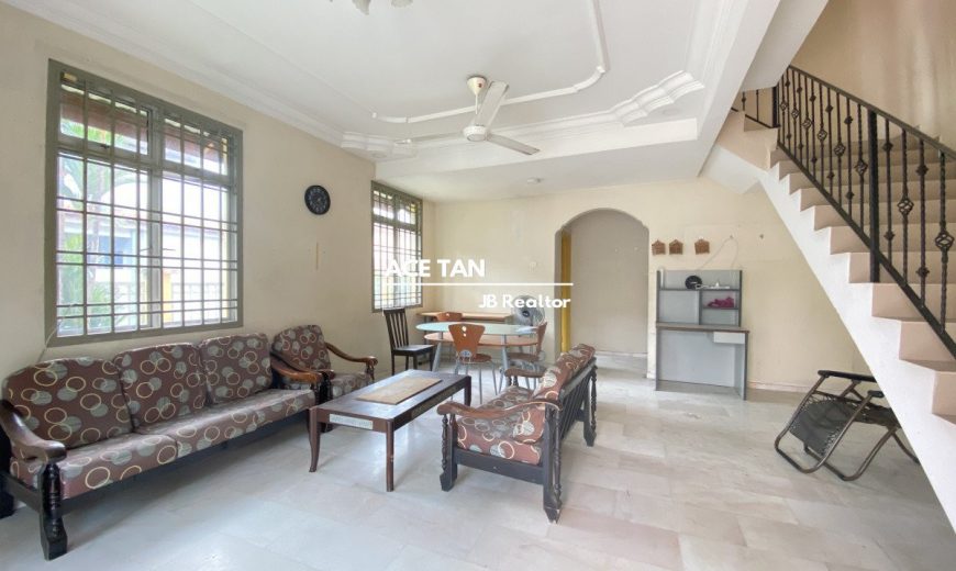 Bukit Indah 5 – 2 Storey Terrace Endlot Extra 10ft Land – SALE