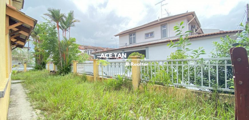 Bukit Indah 5 – 2 Storey Terrace Endlot Extra 10ft Land – SALE
