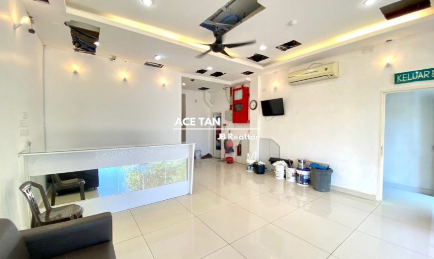 Nusa Bestari – 3 Storey Shop Lot – SALE Nusa Bestari – 3 Storey Shop Lot – SALE