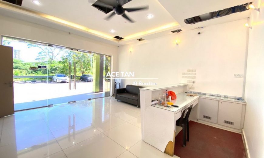 Nusa Bestari – 3 Storey Shop Lot – SALE Nusa Bestari – 3 Storey Shop Lot – SALE