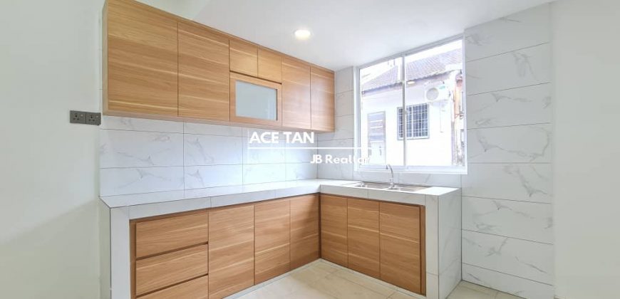 Taman Perling – 1.5 Sty Terrace Corner – SALE Taman Perling – 1.5 Sty Terrace Corner – SALE