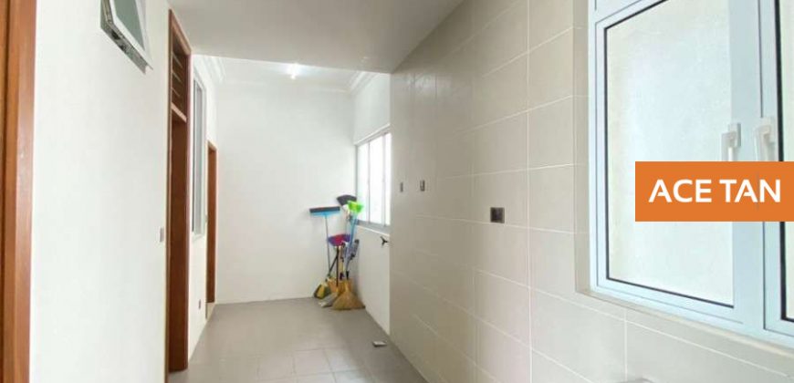 SummerScape @ JB Town Area – Luxury Corner Condominium – FOR SALE