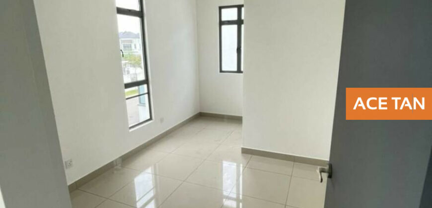 Setia Tropika – 2 Storey Corner Terrace House – FOR SALE