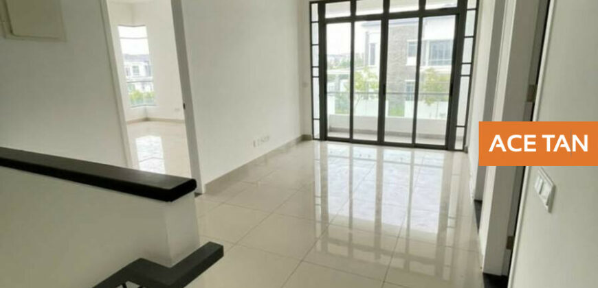 Setia Tropika – 2 Storey Corner Terrace House – FOR SALE