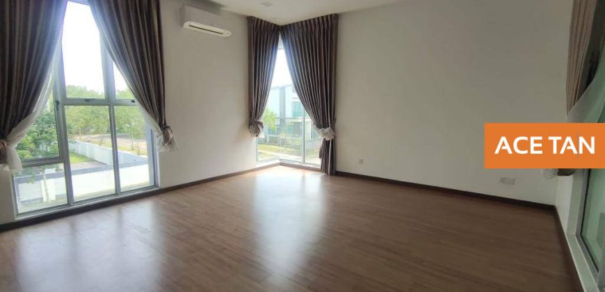 Nusa Duta 1 – 2 Storey Semi Detached Corner – FOR SALE Nusa Duta 1 – 2 Storey Semi Detached Corner – FOR SALE