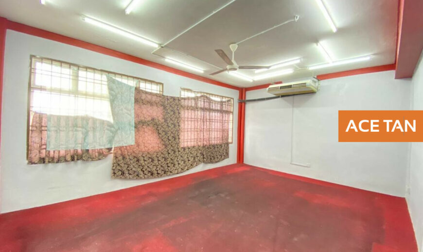 Puteri Wangsa – 3 Storey Shop Lot – FOR SALE Puteri Wangsa – 3 Storey Shop Lot – FOR SALE