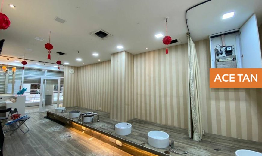 Holiday Plaza – Shop Space – FOR RENT Holiday Plaza – Shop Space – FOR RENT