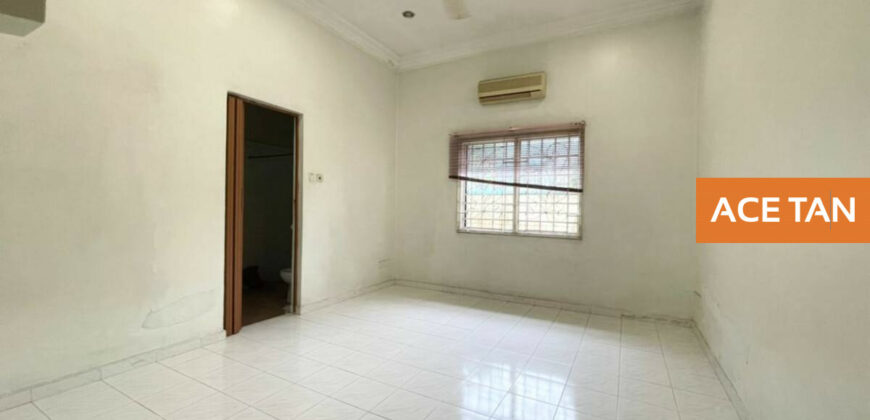 Taman Majidee – Single Storey Bungalow – FOR SALE