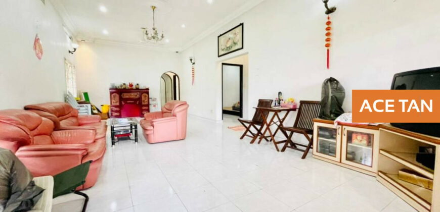 Taman Majidee – Single Storey Bungalow – FOR SALE