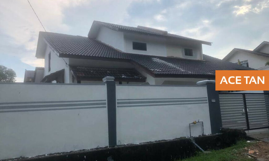 Taman Megah Ria – 1.5 Storey Semi Detached – FOR SALE