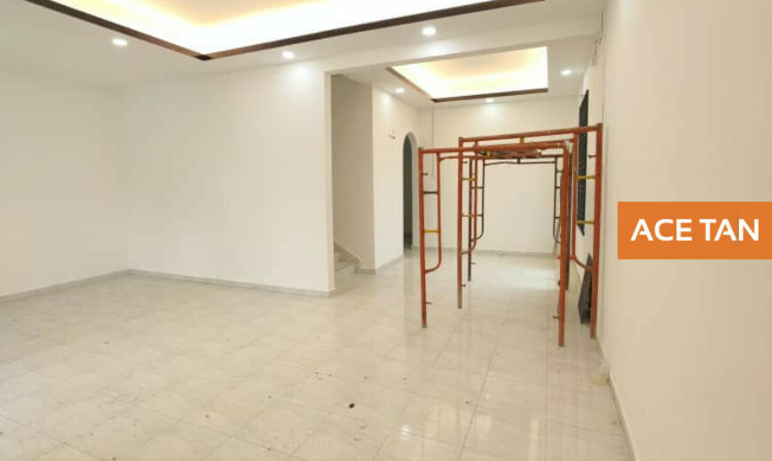 Taman Sri Nenas @ Pekan Nanas – 2 Storey Terrace House End Lot – FOR SALE