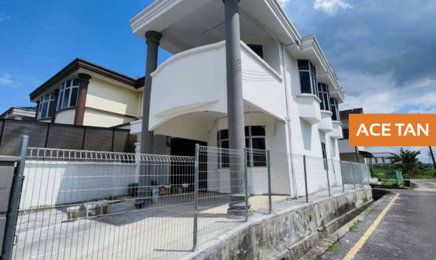 Taman Sri Nenas @ Pekan Nanas – 2 Storey Terrace House End Lot – FOR SALE