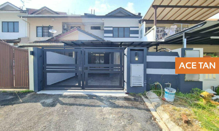 Mount Austin – 2 Storey Terrace House – FOR SALE Mount Austin – 2 Storey Terrace House – FOR SALE