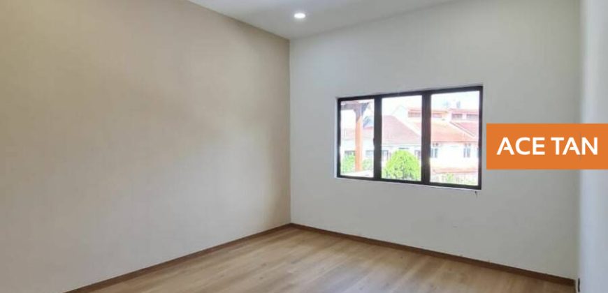 Mount Austin – 2 Storey Terrace House – FOR SALE Mount Austin – 2 Storey Terrace House – FOR SALE