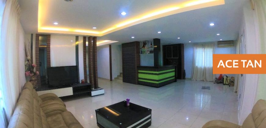 Taman Bukit Kempas – 2 Storey Corner Bungalow House – FOR SALE Taman Bukit Kempas – 2 Storey Corner Bungalow House – FOR SALE