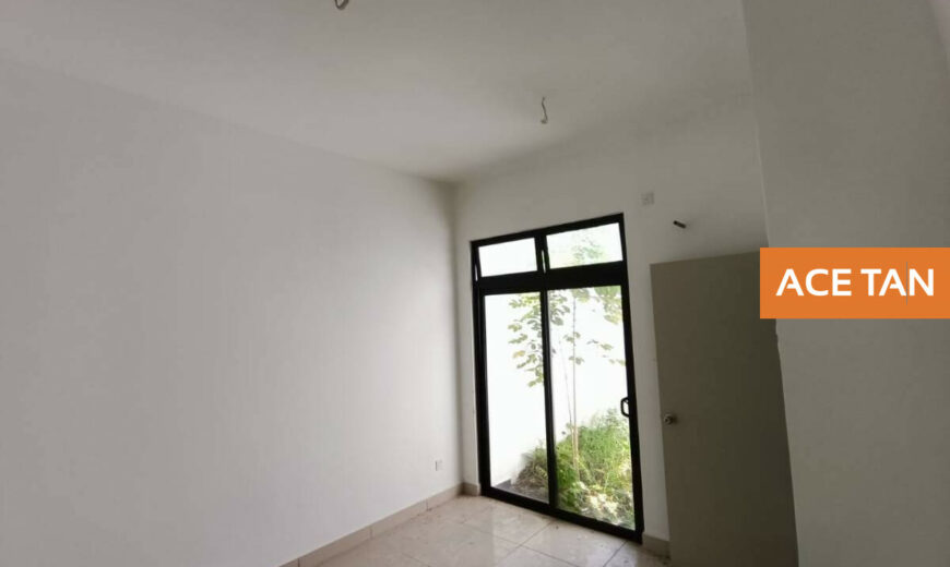 Taman Austin Duta – 2 Storey Superlink House – FOR SALE Taman Austin Duta – 2 Storey Superlink House – FOR SALE